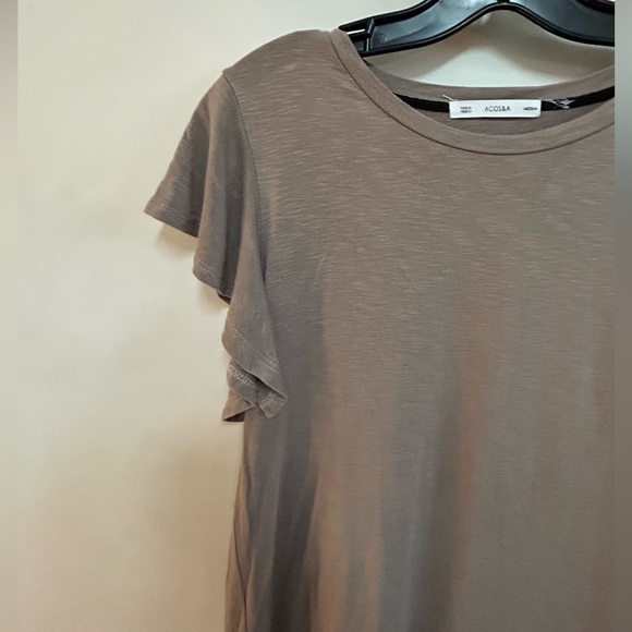 Neutral Flowy Rayon Boho Style Top - Picture 7 of 9